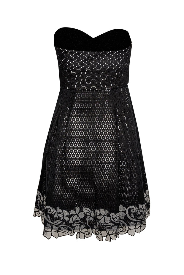 Current Boutique-BCBG Max Azria - Black Eyelet Strapless Floral Detail Hem Dress Sz 4