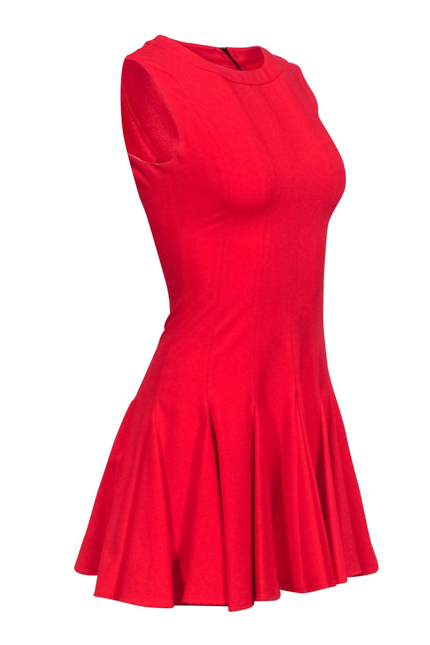 Current Boutique-BCBG Max Azria - Red Sleeveless Dress w/ Pleated Hemline Sz 0P