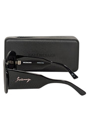 Current Boutique-Balenciaga - Black Print Large Round Sunglasses