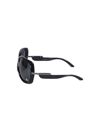 Current Boutique-Burberry - Black Large Sunglasses