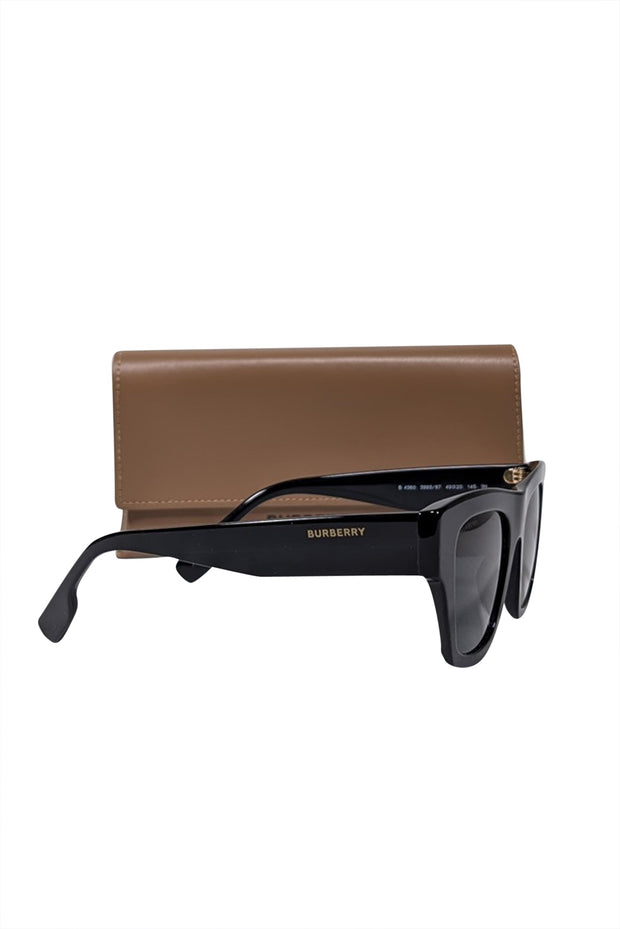 Current Boutique-Burberry - Black Square Sunglasses