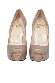 Current Boutique-Christian Louboutin - Nude Patent Leather Peep Toe Heels Sz 7.5
