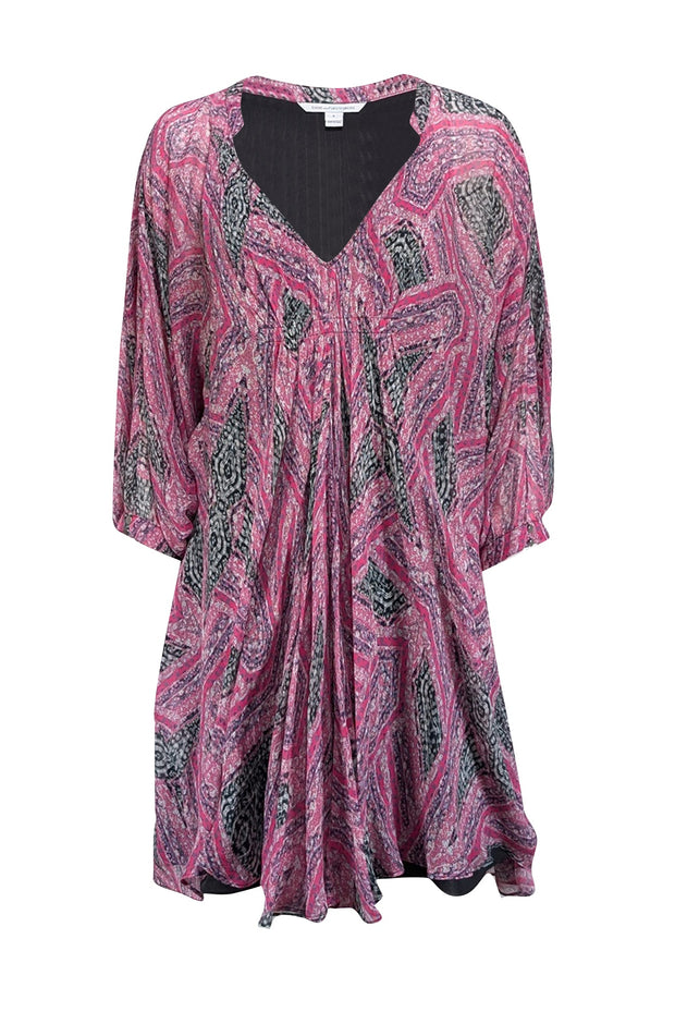 Current Boutique-Diane von Furstenberg - Pink Printed Silk Dress w/ Batwing Sleeves Sz 8