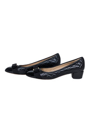 Current Boutique-Ferragamo - Black Leather Quilted Bow Toe Basic Pumps Sz 10.5