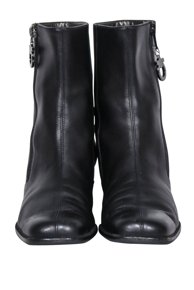 Current Boutique-Ferragamo - Black Leather Short Boots Sz 8.5