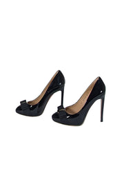 Current Boutique-Ferragamo - Black Patent Leather Bow Front Pumps Sz 5