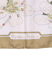 Current Boutique-Hermes - Ivory & Green "Flora Graeca" Silk Scarf