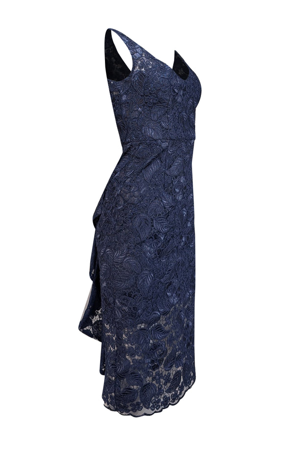 Current Boutique-Monique Lhuillier - Navy Lace Sleeveless Ruffle Back Sz 0