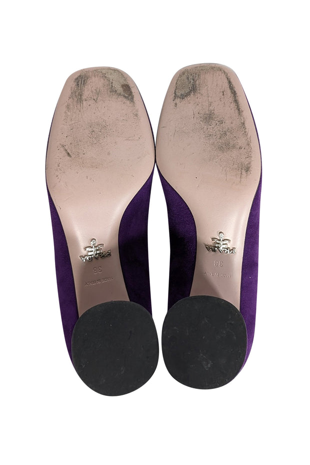 Current Boutique-Prada - Purple Suede Rounded Toe Low Pumps Sz 8