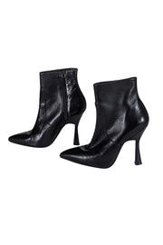 Current Boutique-Stuart Weitzman - Black Leather Pointed Toe Short Boots Sz 6