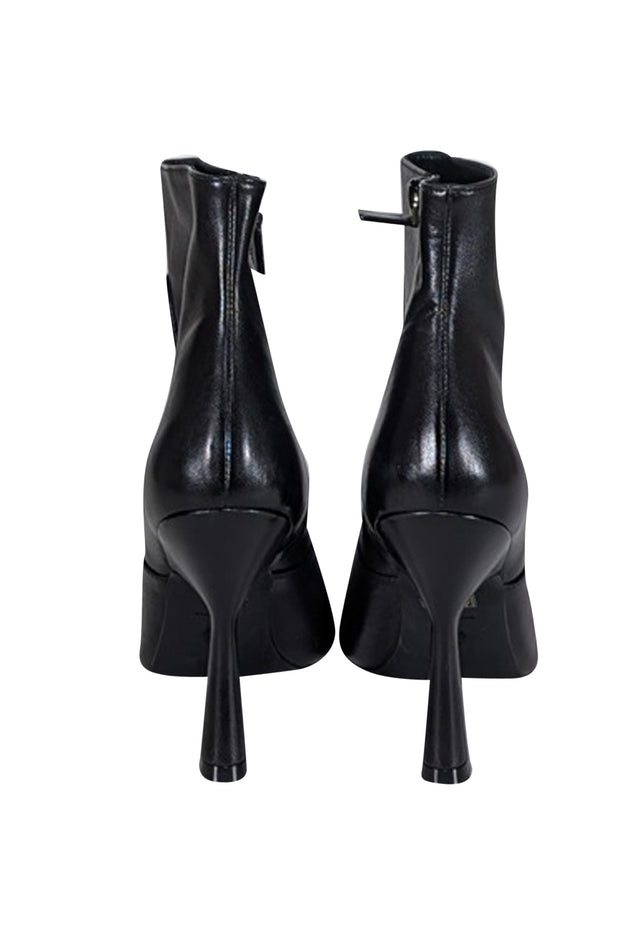 Current Boutique-Stuart Weitzman - Black Leather Pointed Toe Short Boots Sz 6