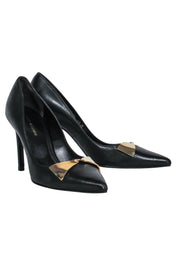 Current Boutique-Stuart Weitzman - Black Leather Pumps w/ Gold Metal Accent Sz 4.5