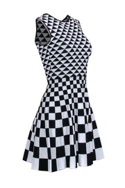 Current Boutique-Ted Baker - Black & White Checkered Knit Sleeveless Dress Sz 0