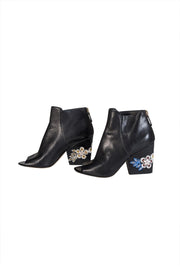 Current Boutique-Tory Burch - Black Leather Peep Toe Booites w/ Floral Embroidery Sz 9