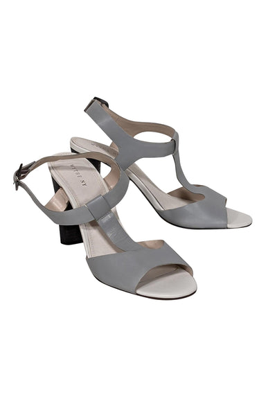 Current Boutique-Wythe NY - Grey & Cream T-Strap Open Toe Pumps Sz 10