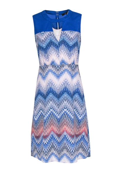 Current Boutique-BCBG Max Azria - Blue & White Zig-Zag Print Sleeveless Dress Sz 4