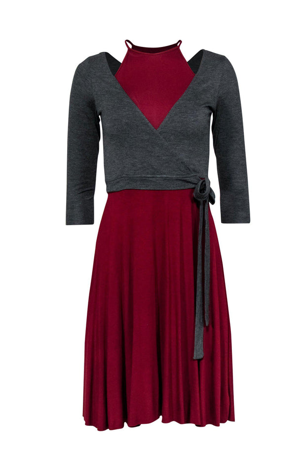 Current Boutique-Bailey 44 - Red High-Neck Fitted Dress w/ Gray Side-Tie Cardigan Sz XS