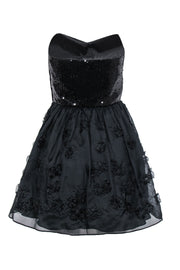 Current Boutique-Betsey Johnson - Black Strapless Fit & Flare Dress w/ Sequin Bodice & Floral Appliques Sz 6