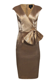 Current Boutique-Black Halo - Metallic Gold Sleeveless Sheath Dress w/ Bow Sz 4