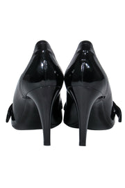 Current Boutique-Burberry - Black Patent Logo Strap Heels Sz 6.5