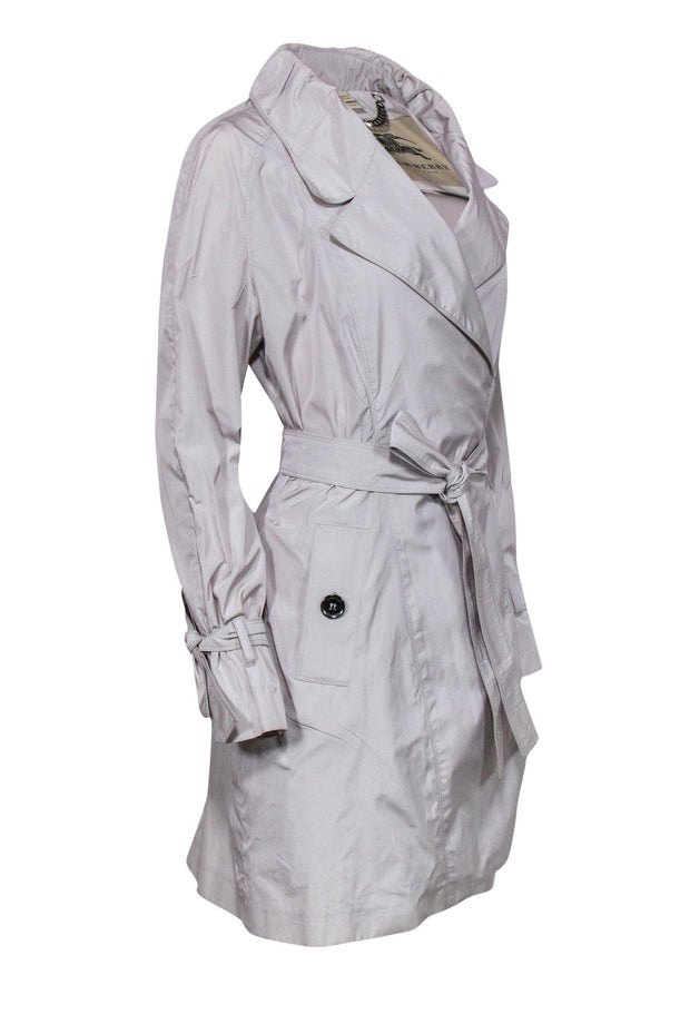 Current Boutique-Burberry - Light Grey Open Front Trench Coat w/ Belted Cuffs Sz 10