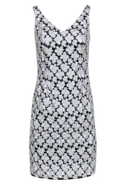 Current Boutique-Carmen Marc Valvo - White & Black Floral Lace Sleeveless Sheath Dress Sz 2