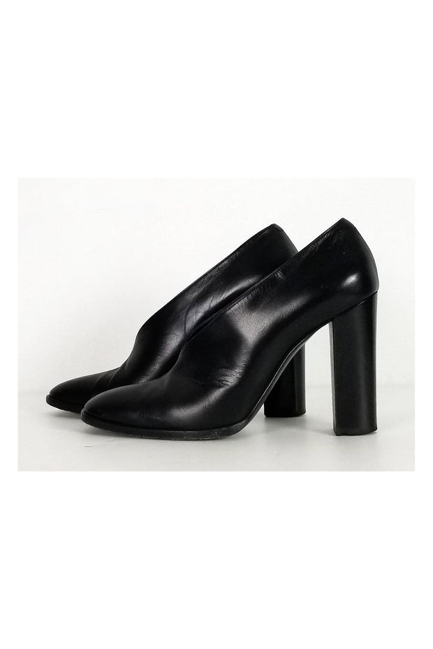 Current Boutique-Celine - Black Slip On Heels Sz 9