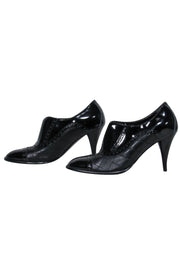 Current Boutique-Chanel - Black Leather Loafer Pumps w/ Quilted Detail 6.5