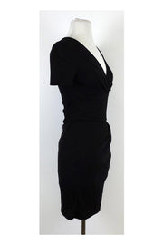 Current Boutique-Diane von Furstenberg - Black Short Sleeve Ruched Waist Dress Sz S