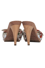 Current Boutique-Dolce & Gabbana - White Cherry Print Wooden Mule Pumps Sz 7