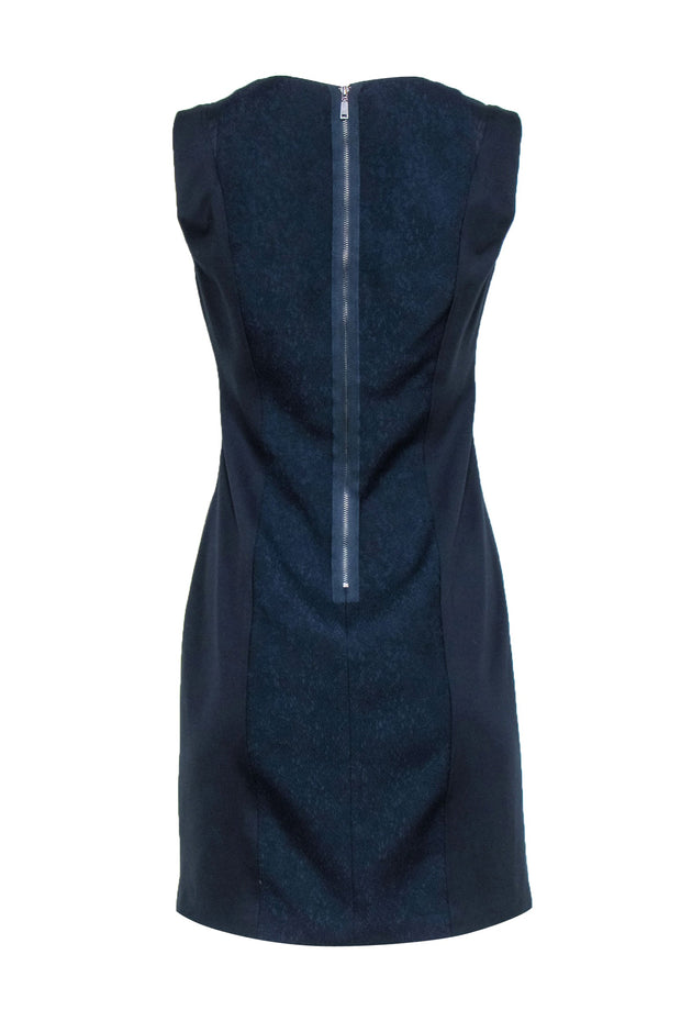 Current Boutique-Elie Tahari - Navy Textured Sleeveless Sheath Dress Sz 4