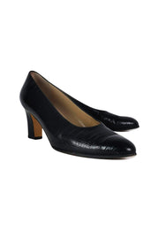 Current Boutique-Ferragamo - Black Leather Embossed Pumps Sz 9.5