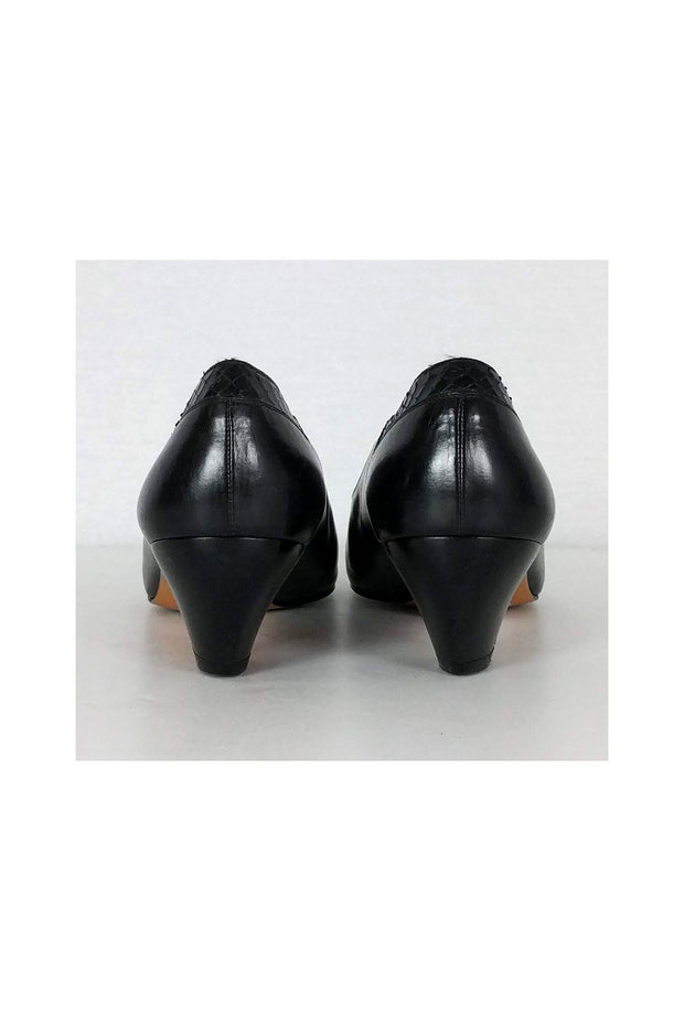 Current Boutique-Ferragamo - Black Leather Pumps Sz 9