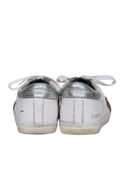 Current Boutique-Golden Goose - White Lace-Up Distressed “Superstar” Sneakers w/ Gold Star Design Sz 6