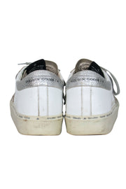 Current Boutique-Golden Goose - White Leather Lace-Up Platform Sneakers w/ Star Embellishments Sz 7