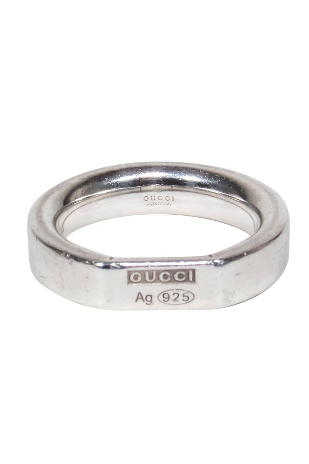 Current Boutique-Gucci - Silver Engraved Flat Top Ring Sz 7.5