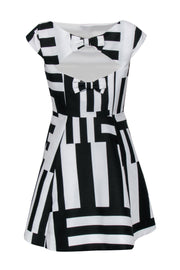 Current Boutique-Kate Spade - Black & White Printed Boat Neck Dress w/ Bows Sz 6