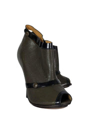 Current Boutique-L.A.M.B. - Olive Green & Black Open Toe Booties Sz 7