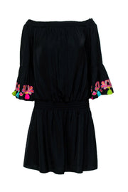 Current Boutique-Lilly Pulitzer - Black Off-the-Shoulder Smocked Waist Dress w/ Embroidery Sz M