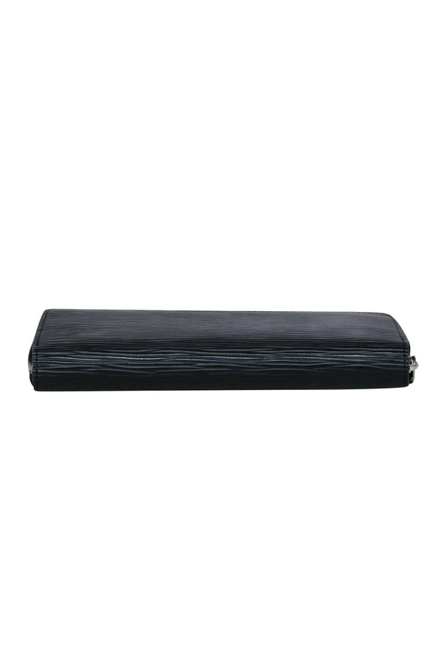 Current Boutique-Louis Vuitton - Black Textured Leather Zippered Wallet