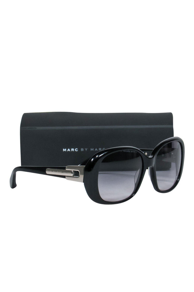 Current Boutique-Marc by Marc Jacobs - Black Rectangle Sunglasses w/ Silver Cutouts