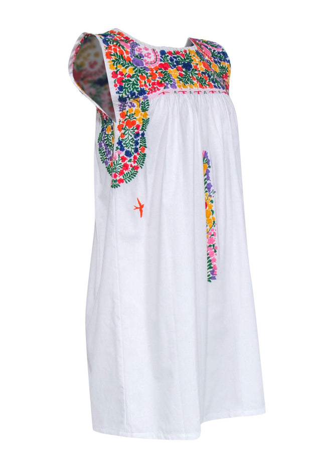 Current Boutique-Mi Golondrina - White Cotton Shift Dress w/ Hand-Embroidered Flowers Sz S