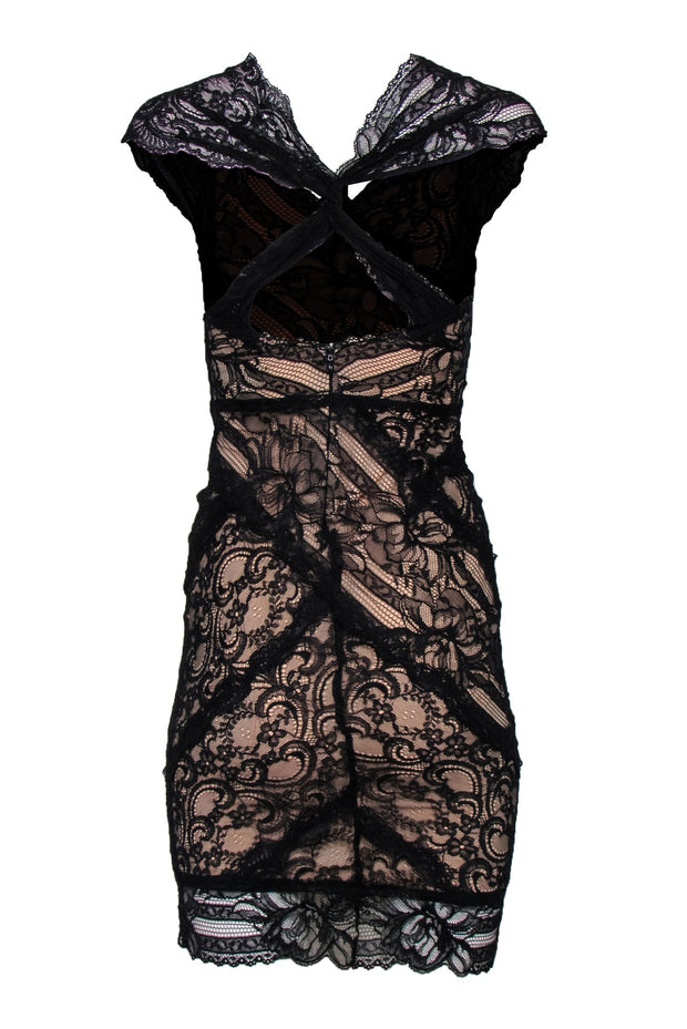 Current Boutique-Nicole Miller - Black Lace Plunge Bodycon w/ Twisted Back Sz P