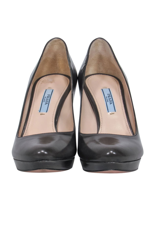 Current Boutique-Prada - Dark Gunmetal Gray Patent Leather Pumps Sz 7