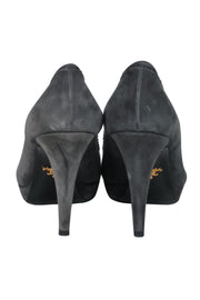 Current Boutique-Prada - Gray Suede Round Toe Pumps w/ Stitched Design Sz 9