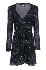 Current Boutique-Reformation - Black Clouds & Stars Printed Mini Wrap Dress Sz S