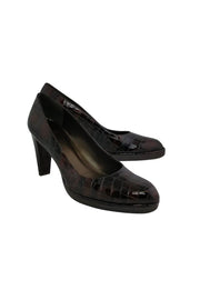 Current Boutique-Stuart Weitzman - Croc Embossed Brown Pumps Sz 7.5