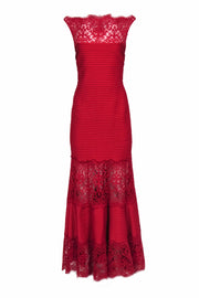 Current Boutique-Tadashi - Red Pleated Sleeveless Gown w/ Lace Trim Sz L