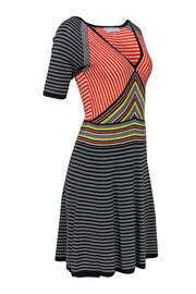 Current Boutique-Trina Turk - Multi-Striped Knit Short Sleeved Flared Dress Sz M