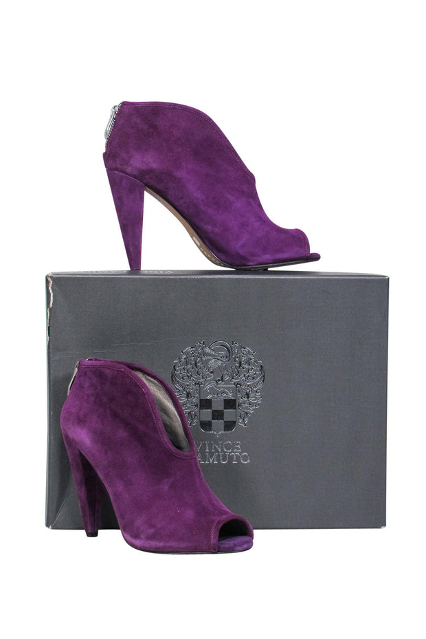 Current Boutique-Vince Camuto - Purple Suede Peep Toe Heeled "Amber" Ankle Booties Sz 5.5